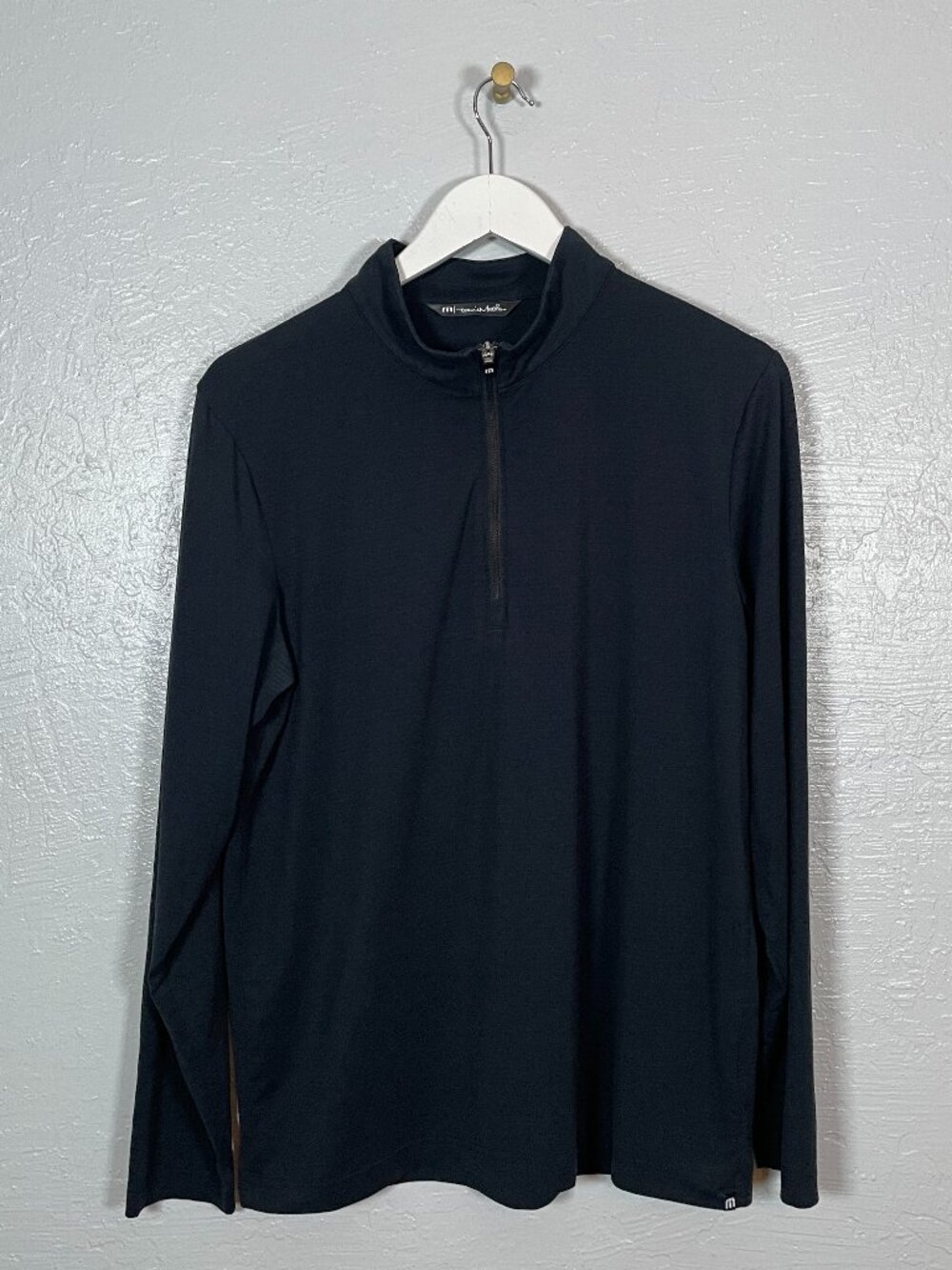 Travis Mathew Men M Black Micro-stripe Shirt Long Sleeve 1/4 Zip Golf Preppy